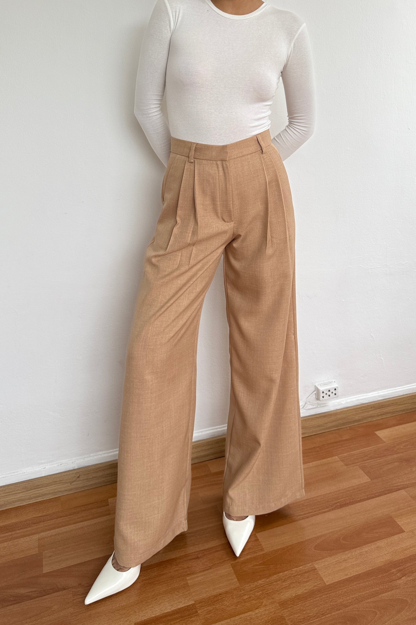 Pantalón de sastre camel claro - VENTA ESPECIAL