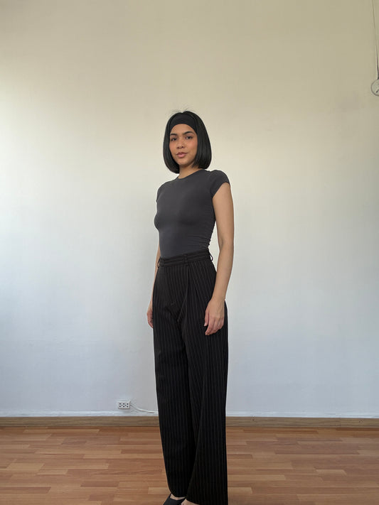 Pantalón de rayas negro