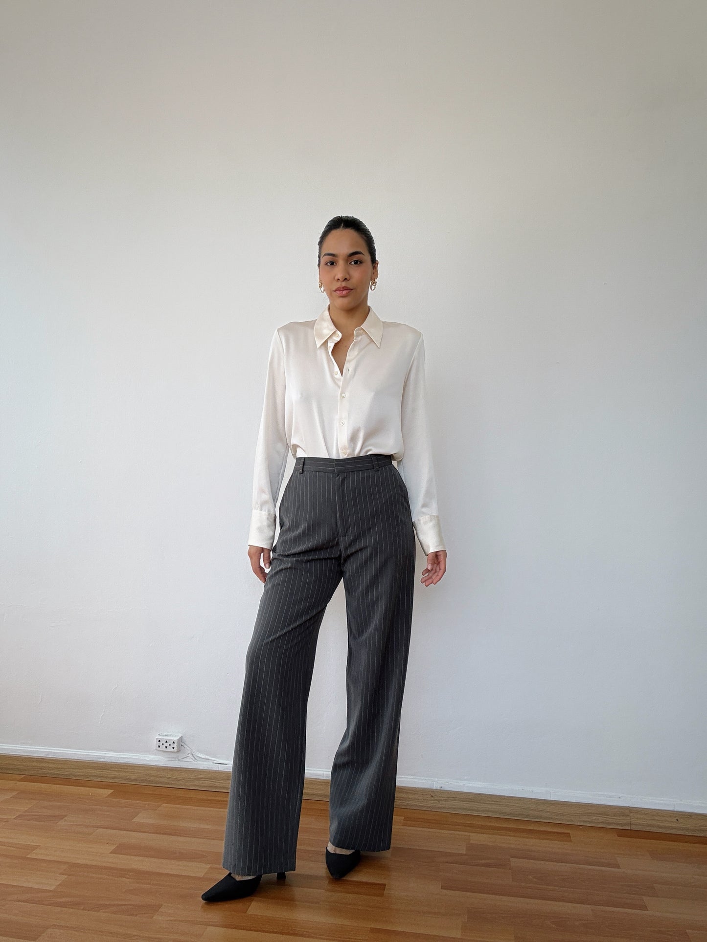 Pantalón clásico rayas grafito