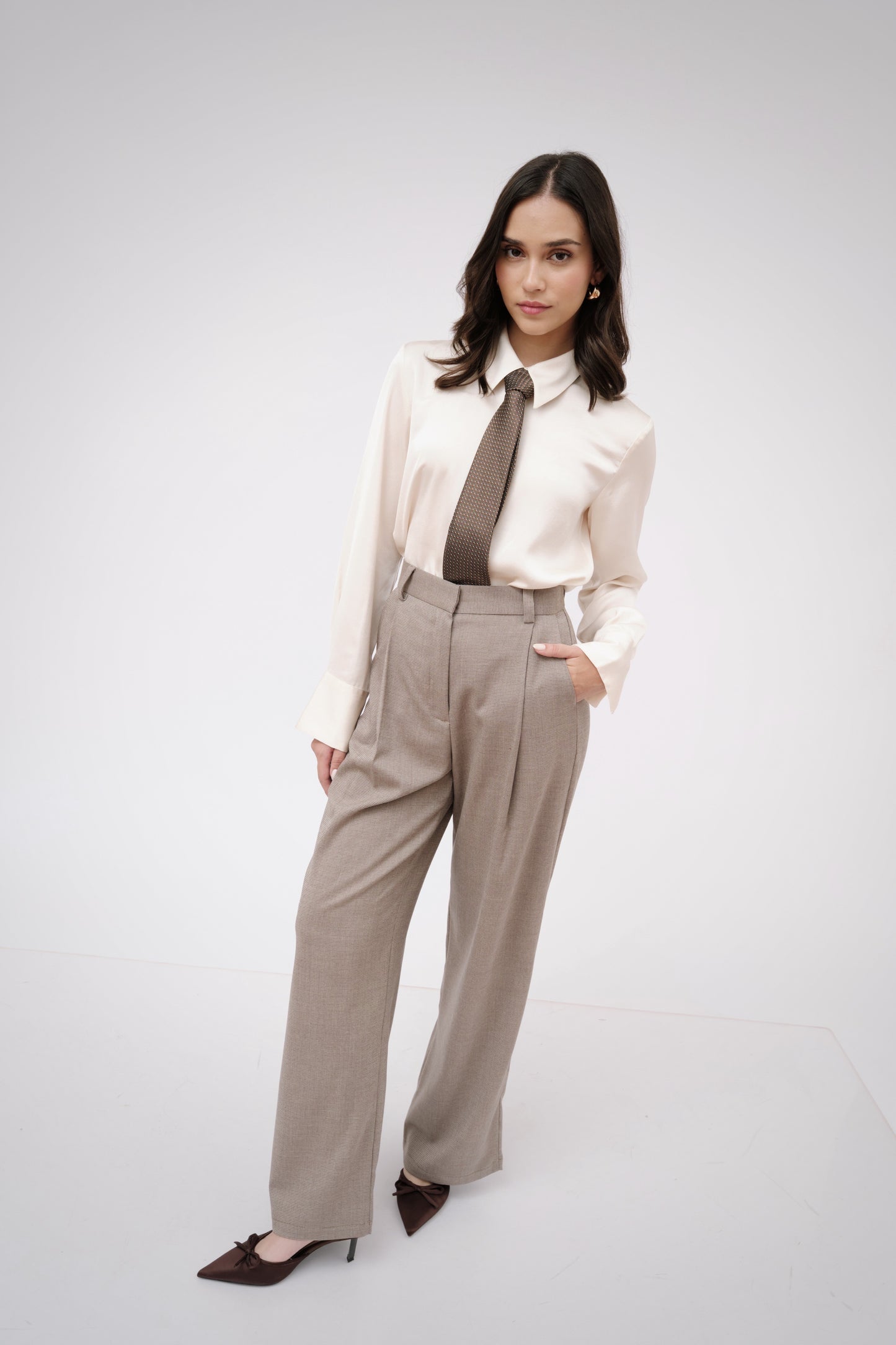 Pantalón jaspeado gris/beige