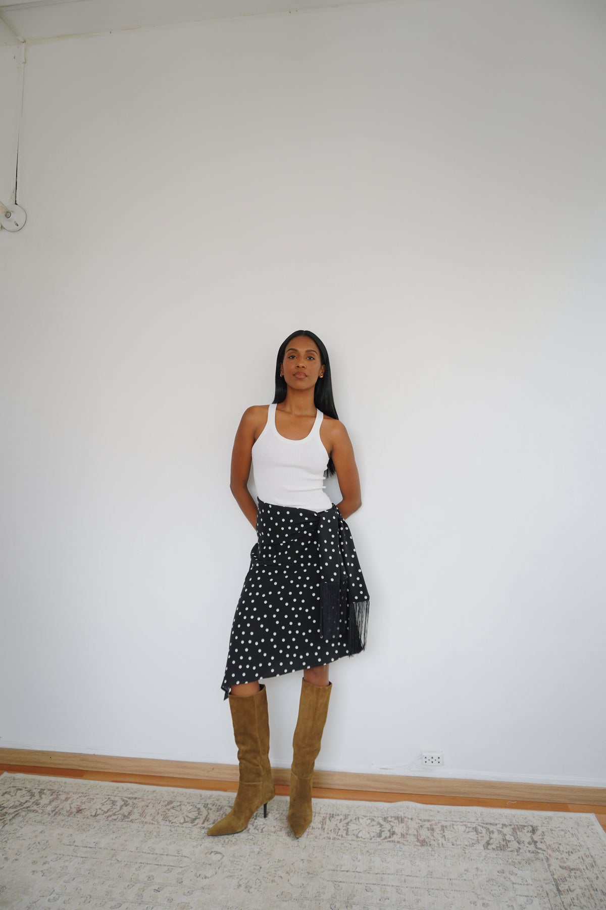 Falda asimétrica Polka negro