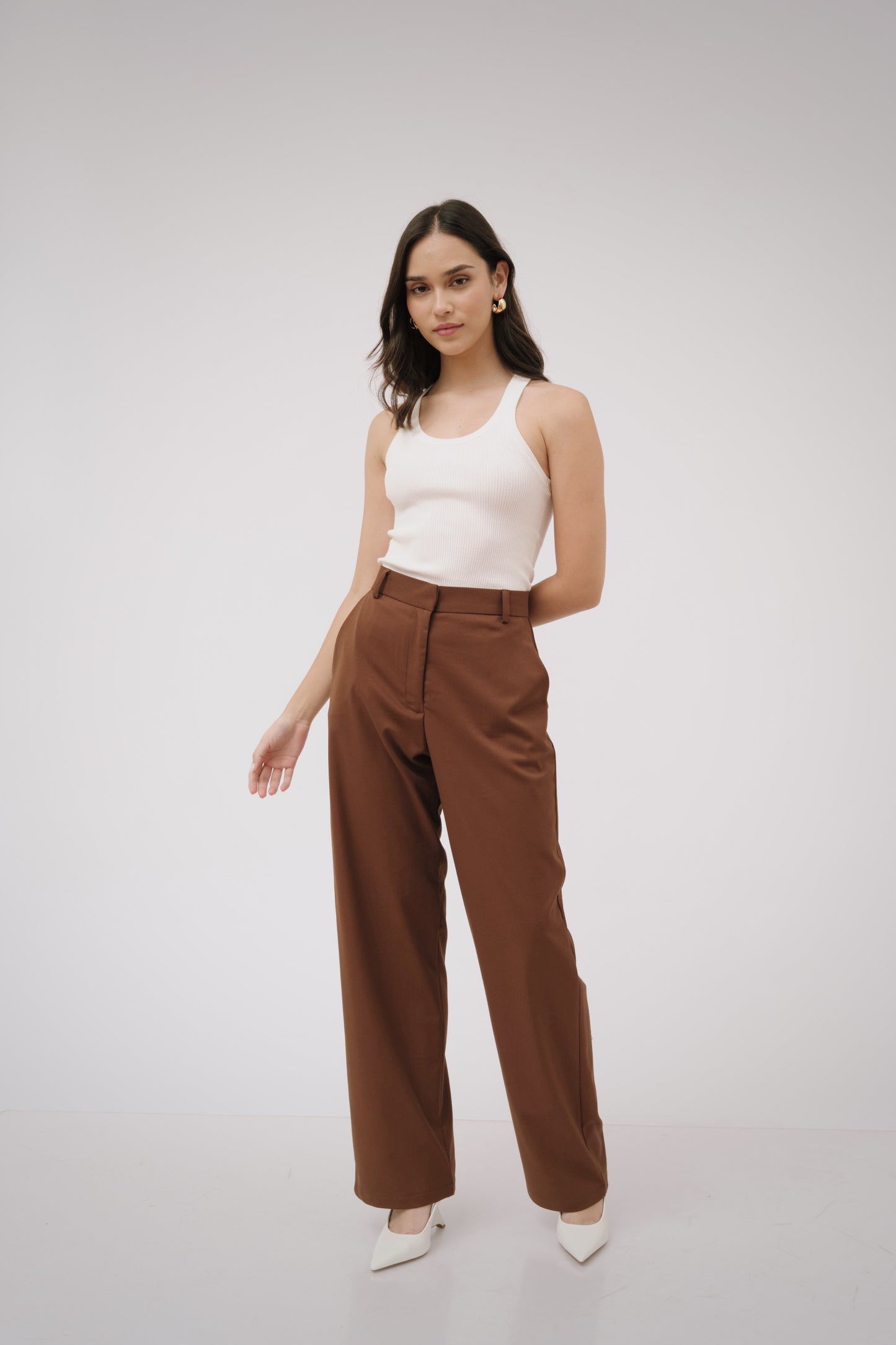 Pantalón clásico chocolate