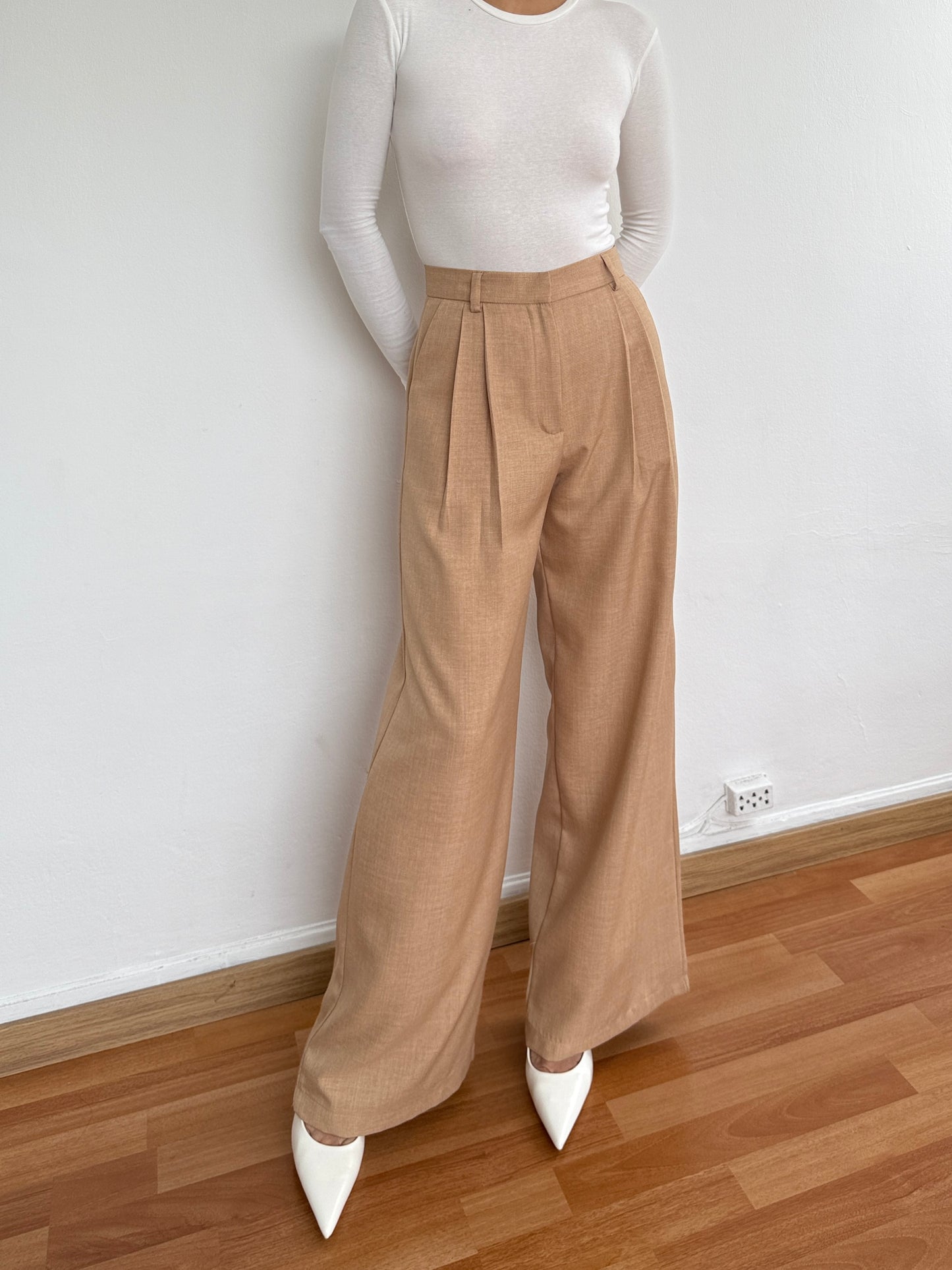 Pantalón de sastre camel claro - VENTA ESPECIAL