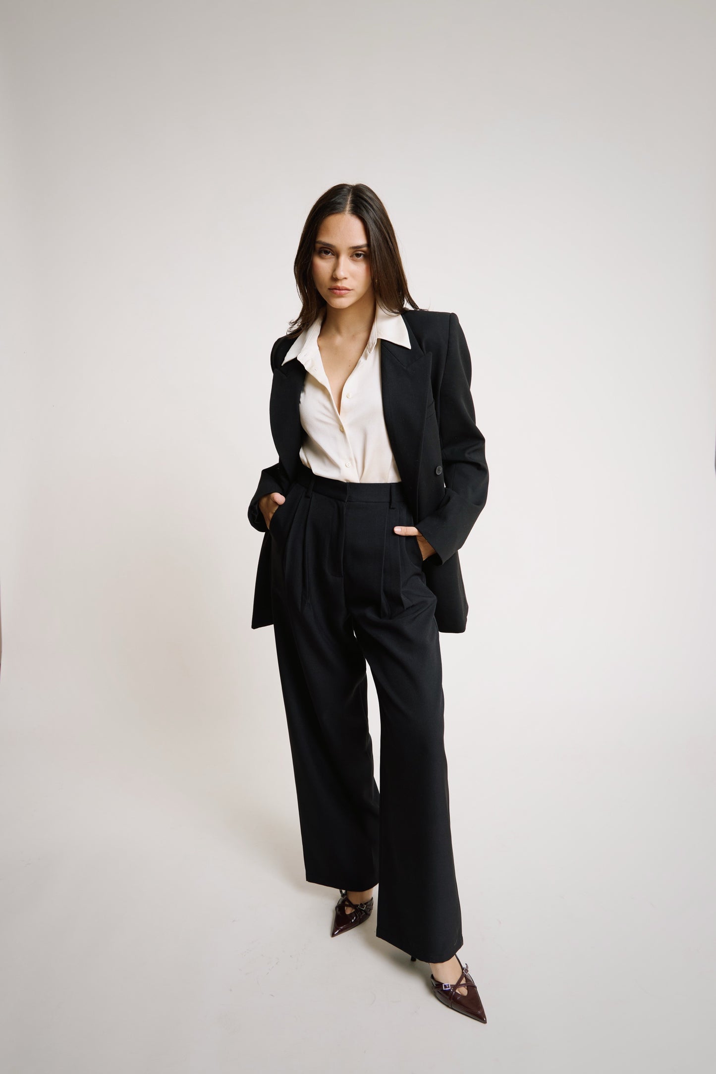 Pantalón de sastre negro