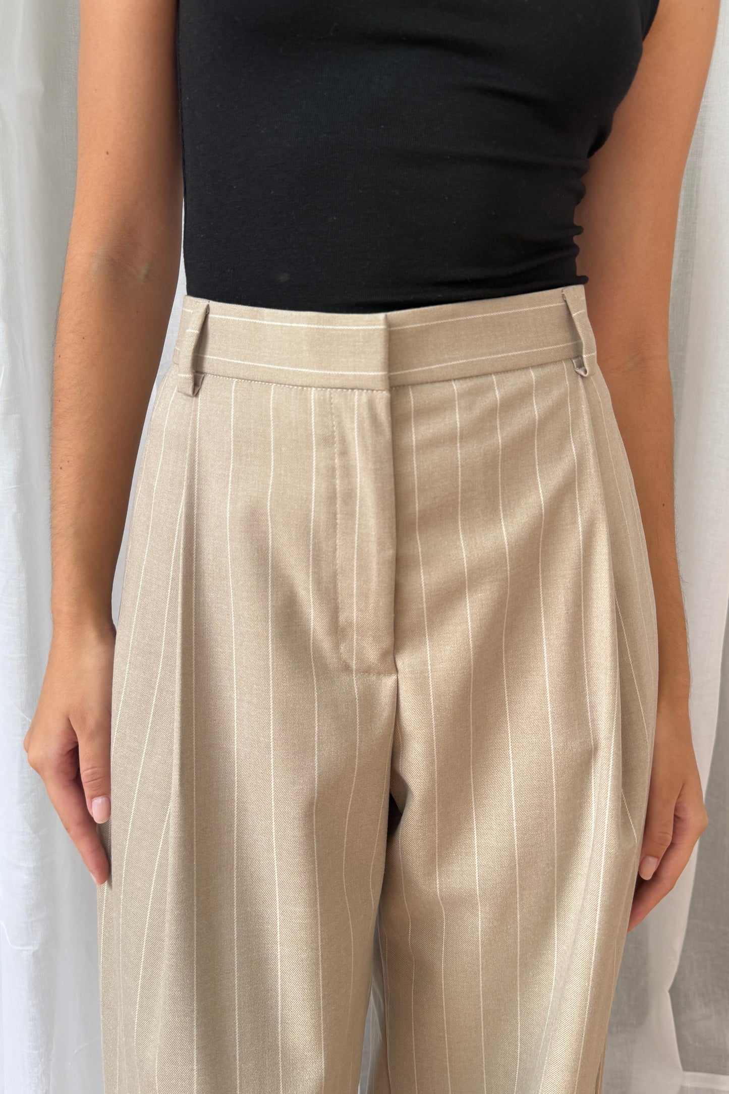 Pantalón de rayas crudo