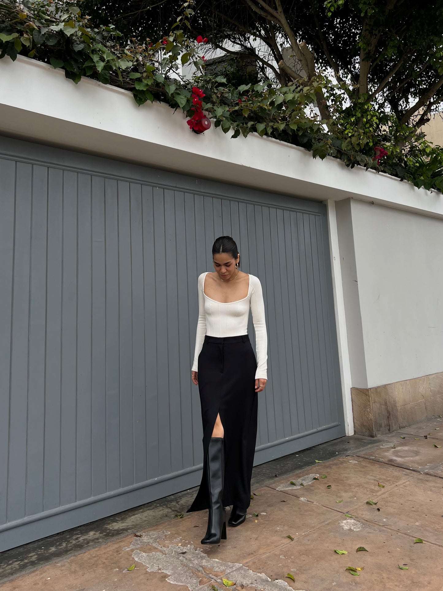 Falda de sastre negro