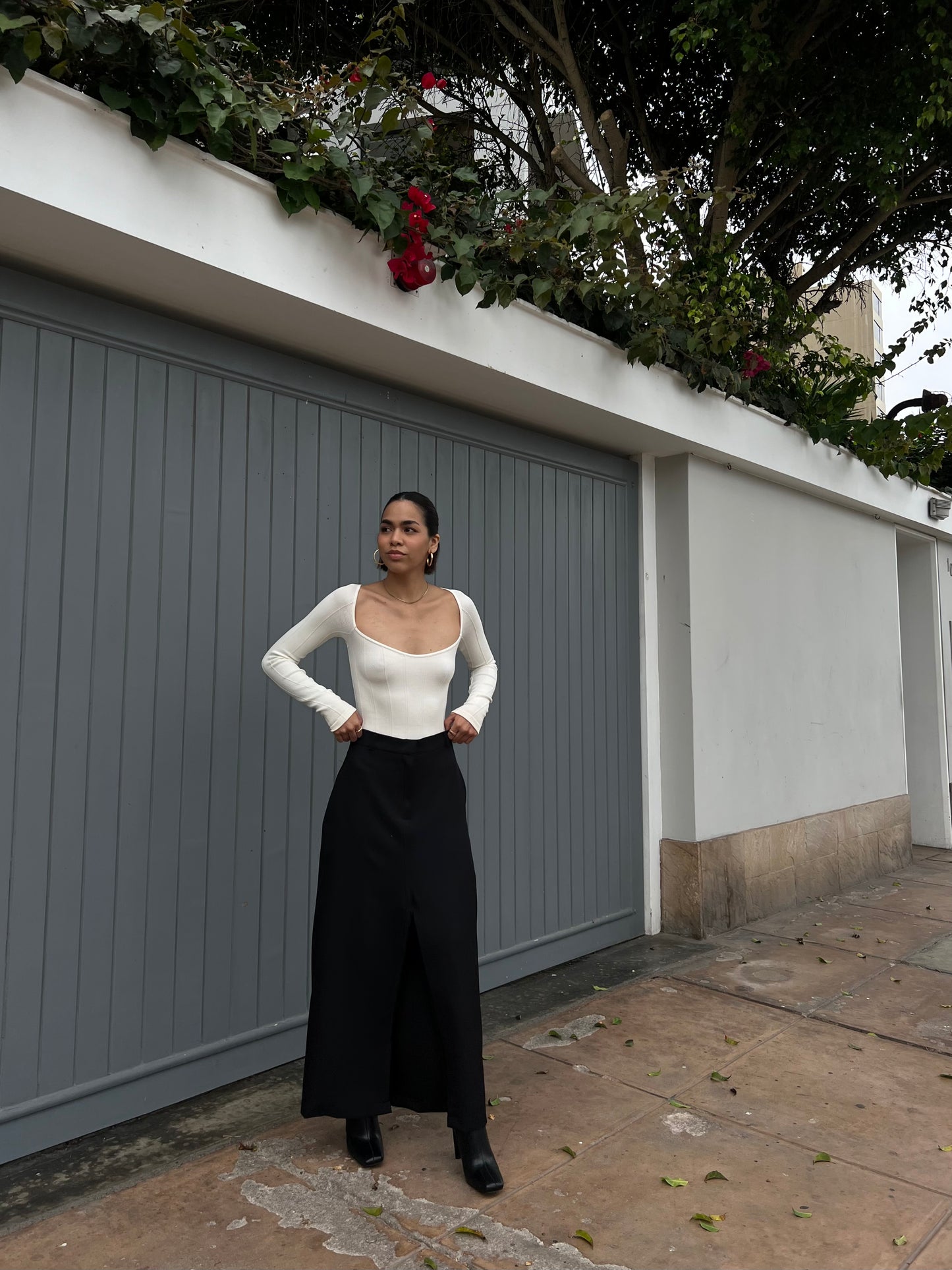 Falda de sastre negro