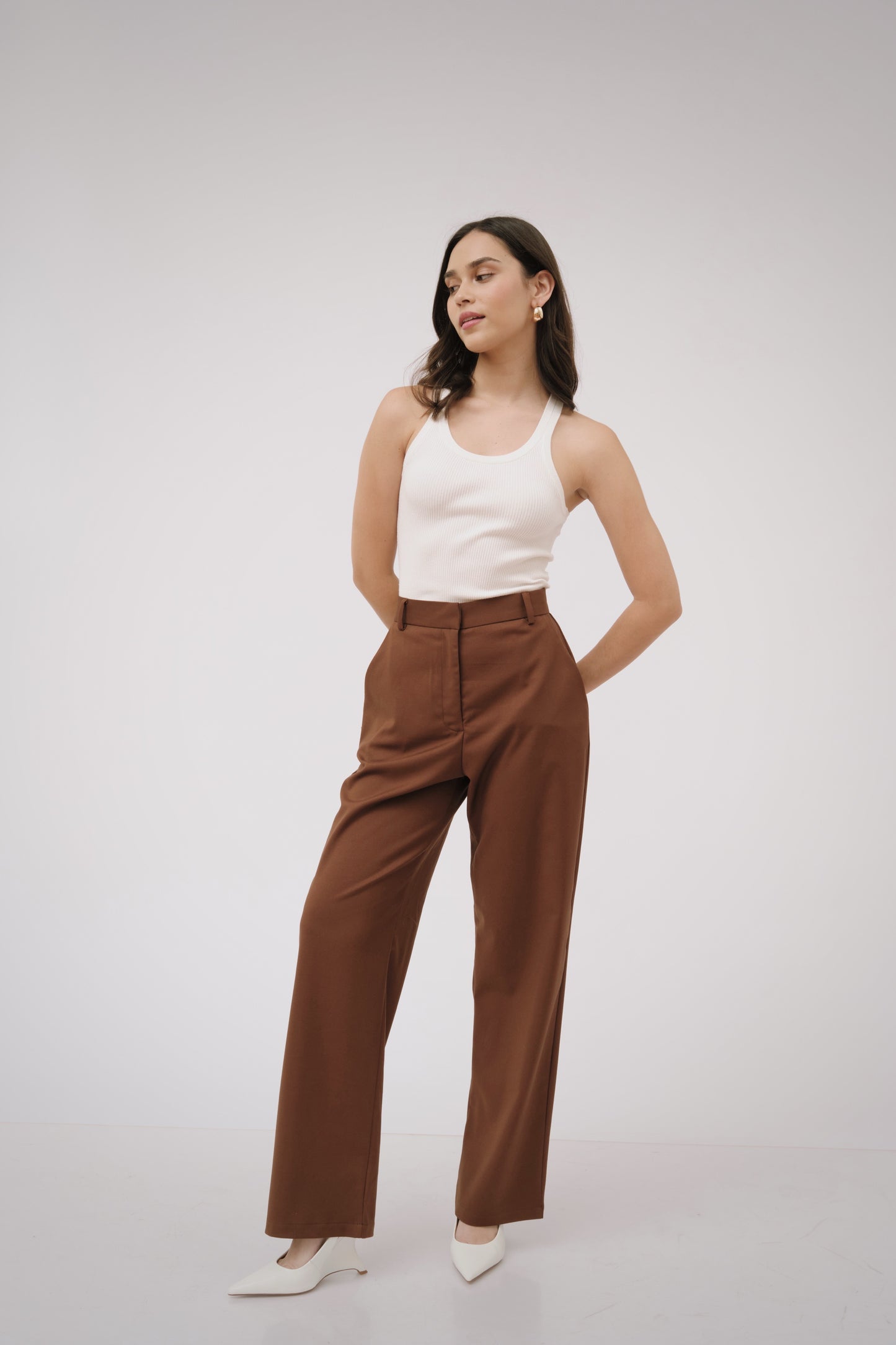 Pantalón clásico chocolate