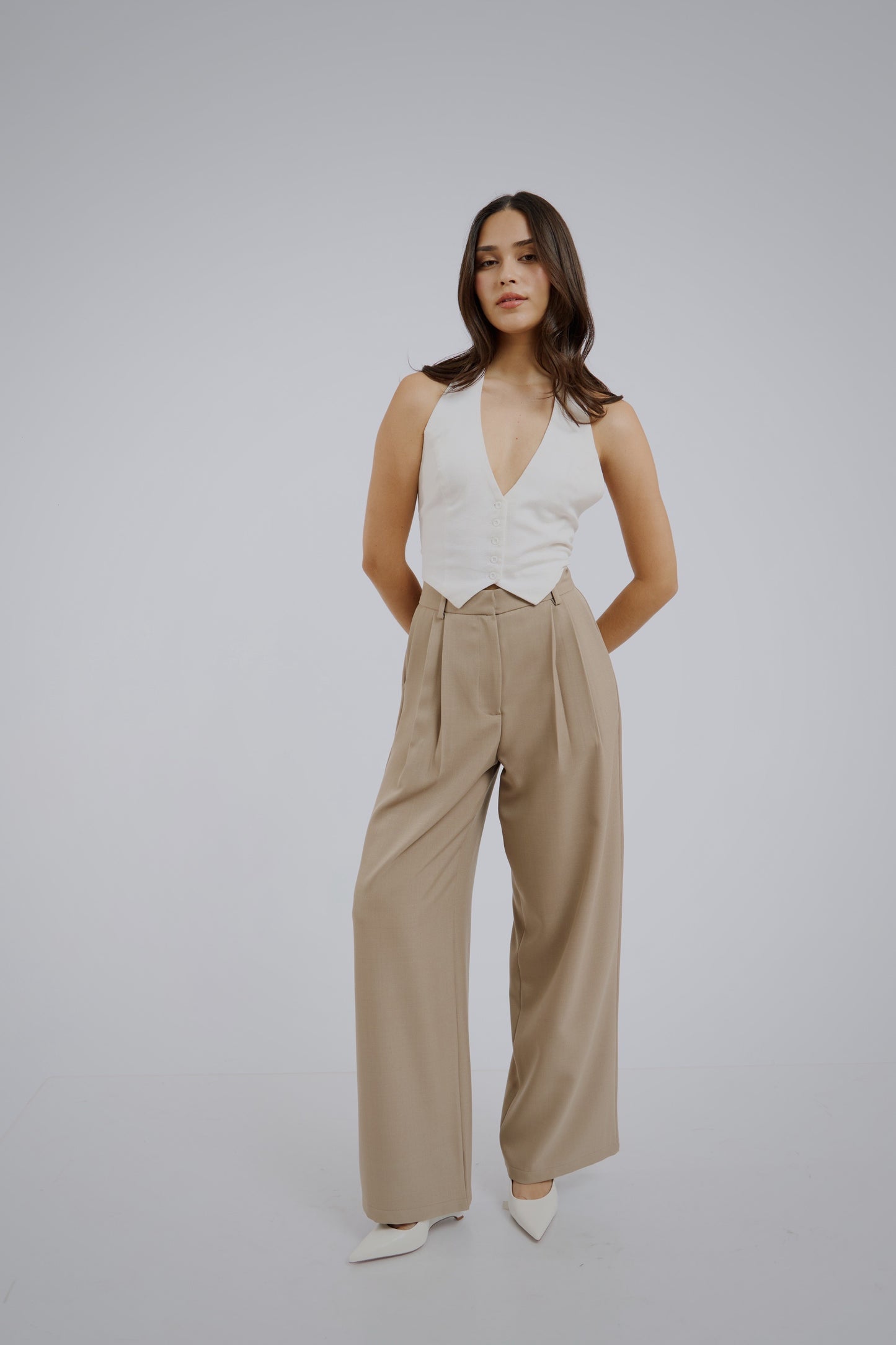 Pantalón de sastre arena