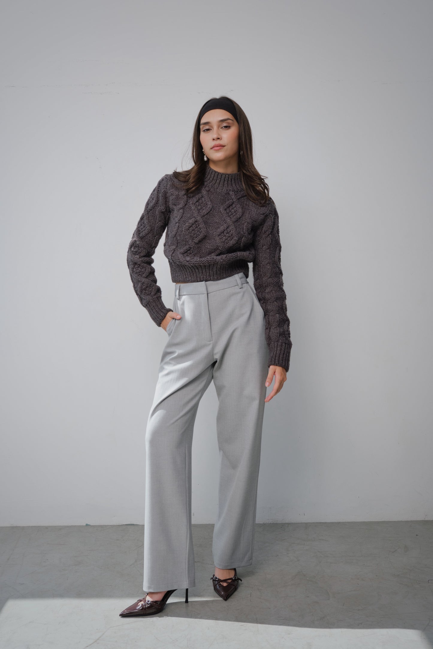 Pantalón clásico espiga plata