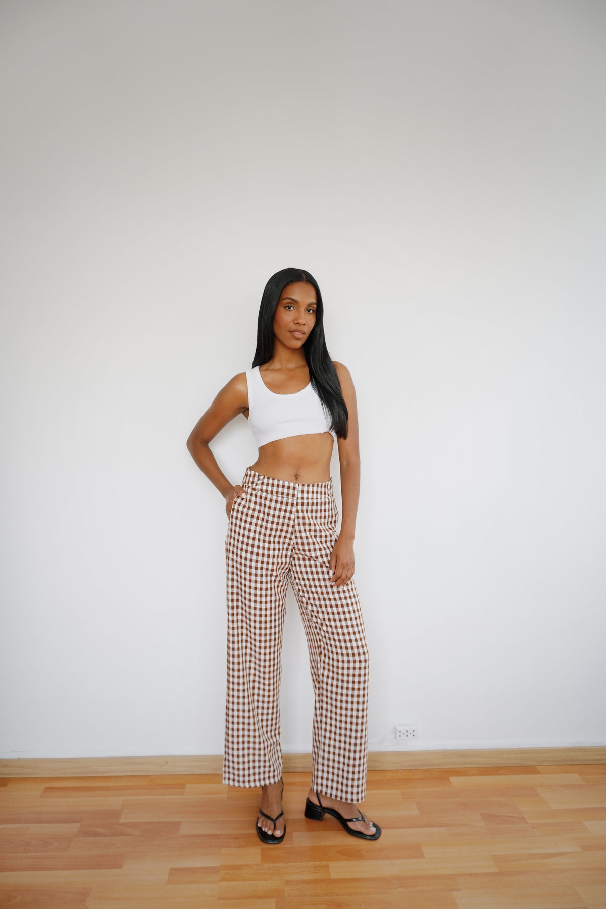 Pantalón clásico vichy canela