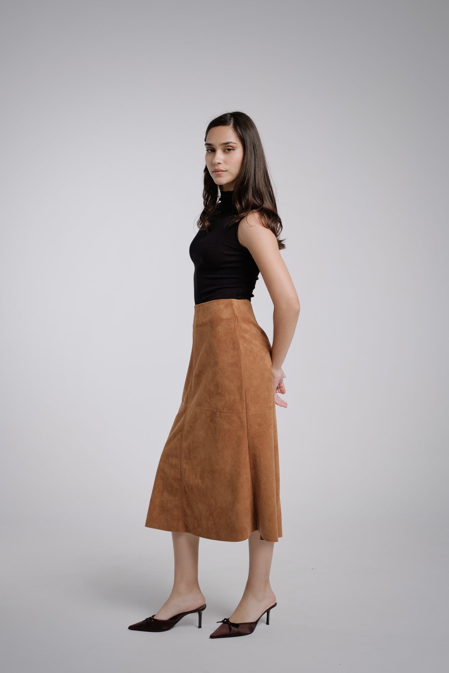 Falda de ante midi camell