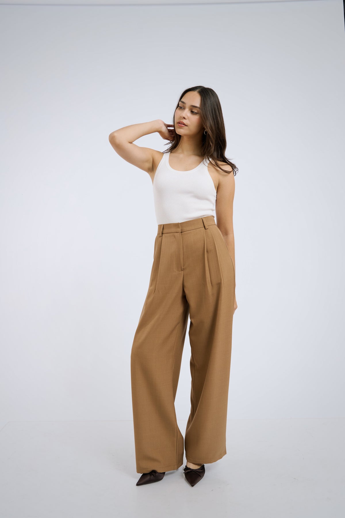 Pantalón de sastre camell